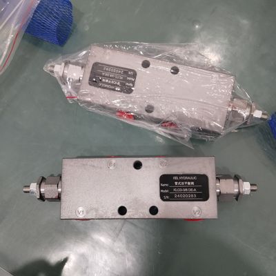 A07038101.00 صمام فوق المركز مع غليف مزدوج G1 / 4 G1/ 2 G3 / 8 G3 / 4 صمام الموازنة المضاد للخيوط الأنبوبية
